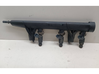 Форсунка 9676017480    Peugeot 2008 I   