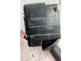 Ручка стеклоочистителей 8201168013   Renault Clio IV