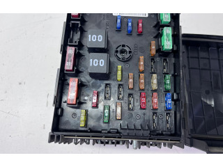   Pojistková skříňka 5N0937808   Volkswagen Tiguan 2013