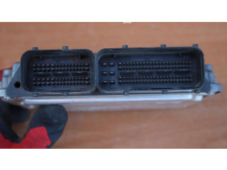 Блок управления двигателя 55590420, 55579447 Vauxhall Astra J