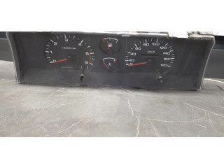 Přístrojová deska Nissan PickUp 2002 2481357g00