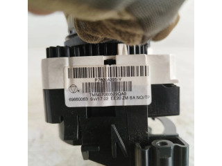 Блок управления климат-контролем P7820A221Y, 69660063 Mitsubishi Colt