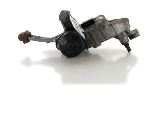 Моторчик дворников 288106583R, P1-2417Z    Renault Scenic III -  Grand scenic III