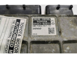 Řídící jednotka 8966102D71, MB1758009571 Toyota Auris 150 2007