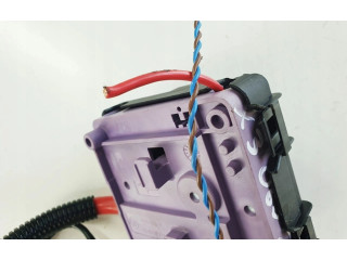 Блок предохранителей BMW X3 E83