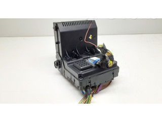 Блок предохранителей 31282455, 28191071 Volvo S60