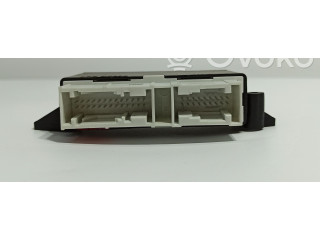 Блок управления 9838793580, E500374   Peugeot Partner III