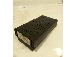 Блок предохранителей  8688153, 8688153   Volvo V70    