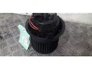 Вентилятор печки    272100975R   Dacia Sandero