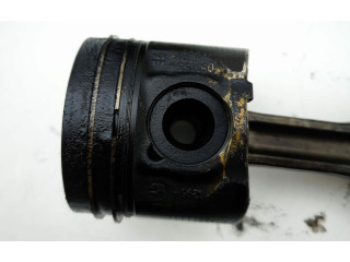  Поршень с шатуном 204DTD   Jaguar XE  