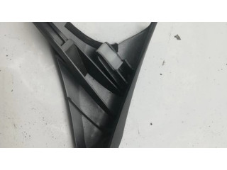 Другая деталь салона