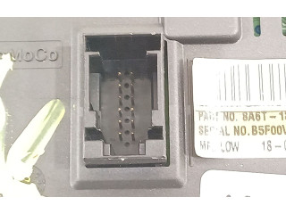 Дисплей 8A6T18B955AE Ford Fiesta