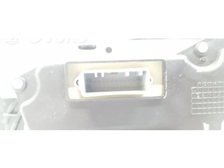 Панель приборов P8200377202, 216775001   Dacia Logan I       