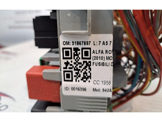 Блок предохранителей 51867697, 51867697 Alfa Romeo Giulietta