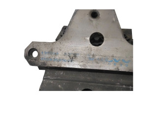 Zámek zadních dveří Volvo V50 2006