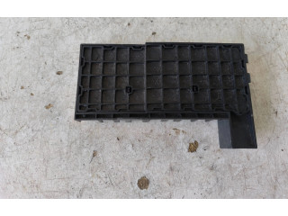 Pojistková skříňka 7H6970187AG Volkswagen Multivan T5 2006