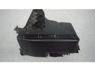 Блок предохранителей    Volvo S60    