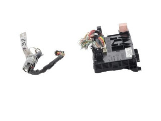 Комплект блоков управления 7711497054   Renault Clio II