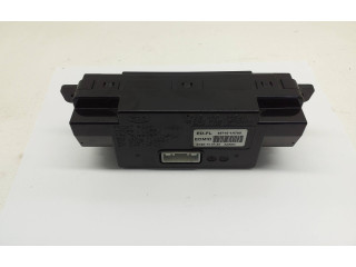 Дисплей    957101H700   KIA Ceed