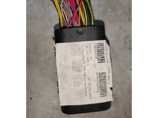 Блок предохранителей    Volkswagen Transporter - Caravelle T5    