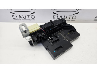 Pojistková skříňka 2049001002, 2045458832 Mercedes-Benz C W204 2009