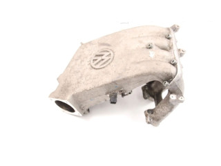 Всасывающий коллектор 037133223BB, 037133223BB    Volkswagen PASSAT B4