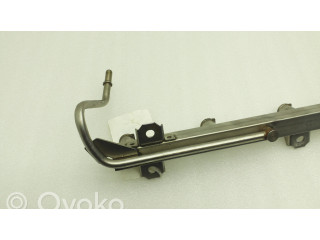 Топливная рампа 7530420, 7526892 BMW Z4 E85 E86 2.0 для двигателя N46b20b