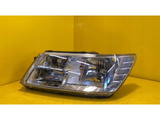 Передняя фара