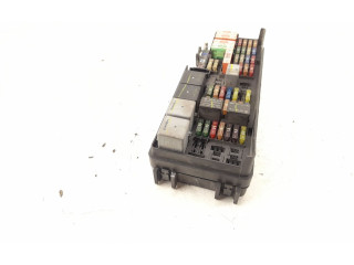 Блок предохранителей 1645402372, 0025428119 Mercedes-Benz ML W164