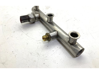 Vstřikovací lišta 06E130089D, 70351196 Audi S5 CGXC