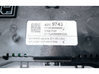 Панель приборов 42539743 Buick Encore I