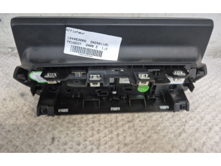 Дисплей 9841452080 Peugeot 2008 II