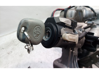    Рулевая рейка 4520002221, 4520002221   Toyota Corolla Verso E121 2004 - 2007 года