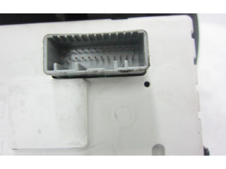 Дисплей    280341078R   Renault Clio III