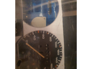 Панель приборов 81117621, 8201500   Volkswagen PASSAT B3       