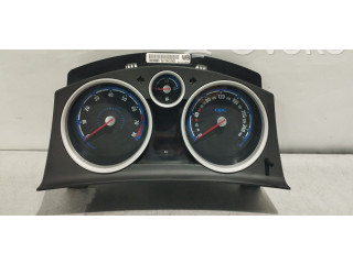 Přístrojová deska Opel Zafira C 2006 13230600