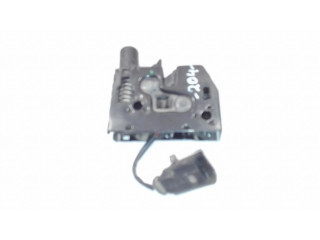 Замок капота 8V0823509 Audi Q3 8U