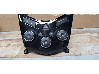 Блок управления кондиционера воздуха / климата/ печки (в салоне)       Chevrolet Sonic  2011 - 2015 года   