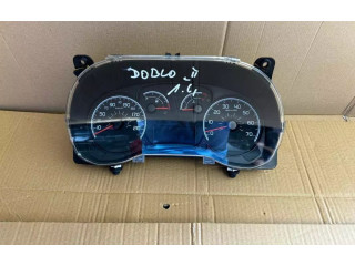 Панель приборов    Peugeot 108       