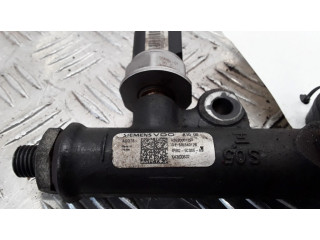 Топливная рампа 4R8Q9C066AB, A2C20001297 Jaguar S-Type 2.7