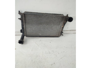 Интеркулер 1k0145803q Volkswagen Caddy