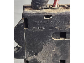 Блок предохранителей 9441776 Volvo V70