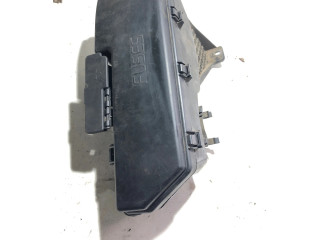 Блок предохранителей 9494210, GB20GF10 Volvo XC90