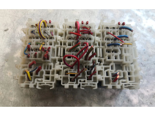 Блок предохранителей Volvo S80