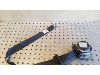 Передний ремень безопасности