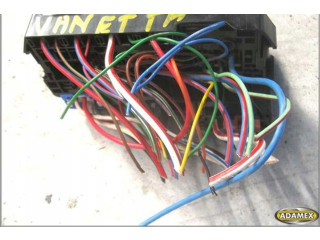 Блок предохранителей Nissan Vanette