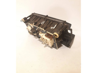 Přístrojová deska Audi 80 90 B2 1983 81117332