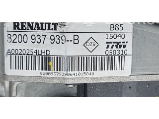 Руль Renault Clio III 2005 - 2012 года 8200937939B