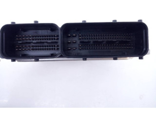 Řídící jednotka 03G906021HS, 0281013681 Volkswagen Caddy 2007