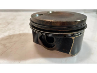 Píst 082261R, 1295   Audi A4 S4 B8 8K  pro benzínový motor 2.0  